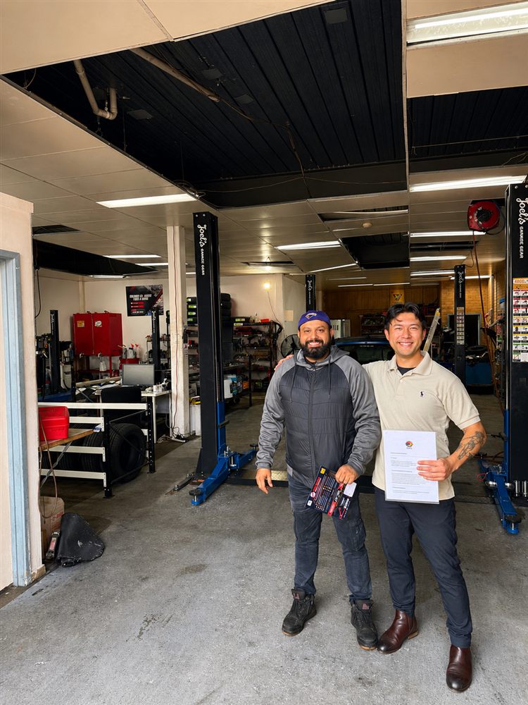 Khans Tyres & Autocare